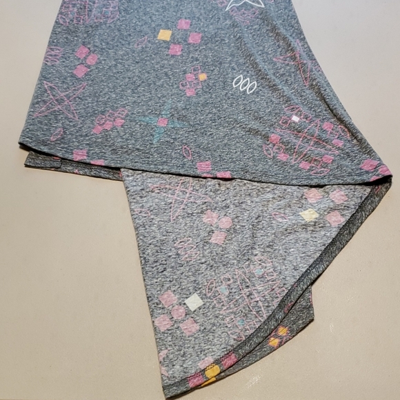 LuLaRoe Lindsay Kimono/Cardigan - Picture 7 of 7